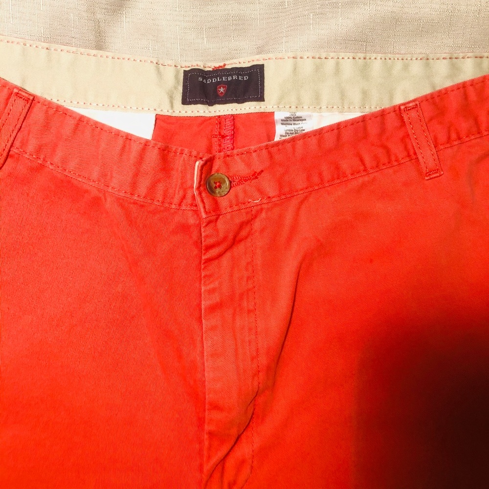 Pink shorts - Picture 2 of 4